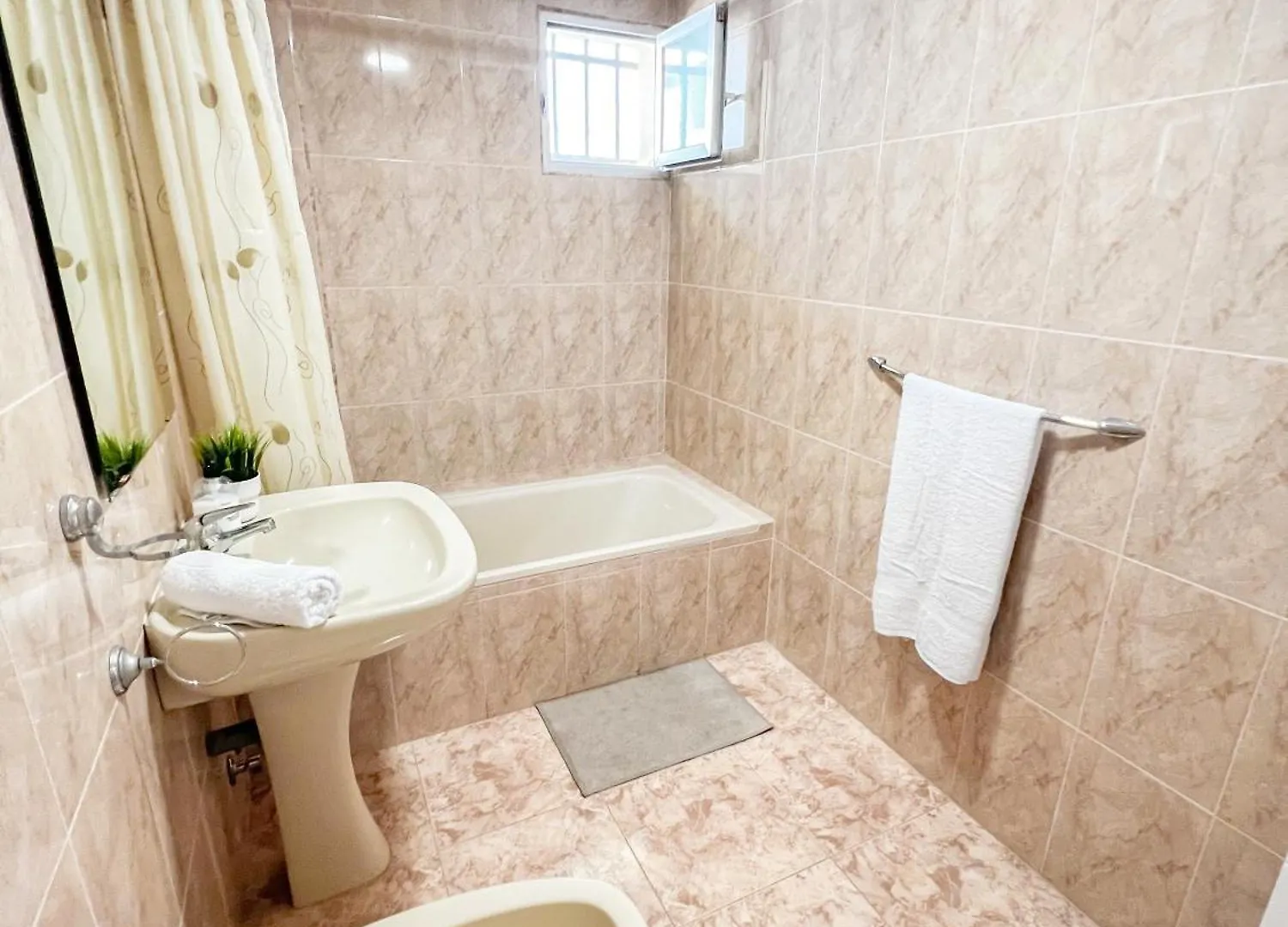 Apartment Bright And Cozy Flat By The Beach Fuengirola Spain